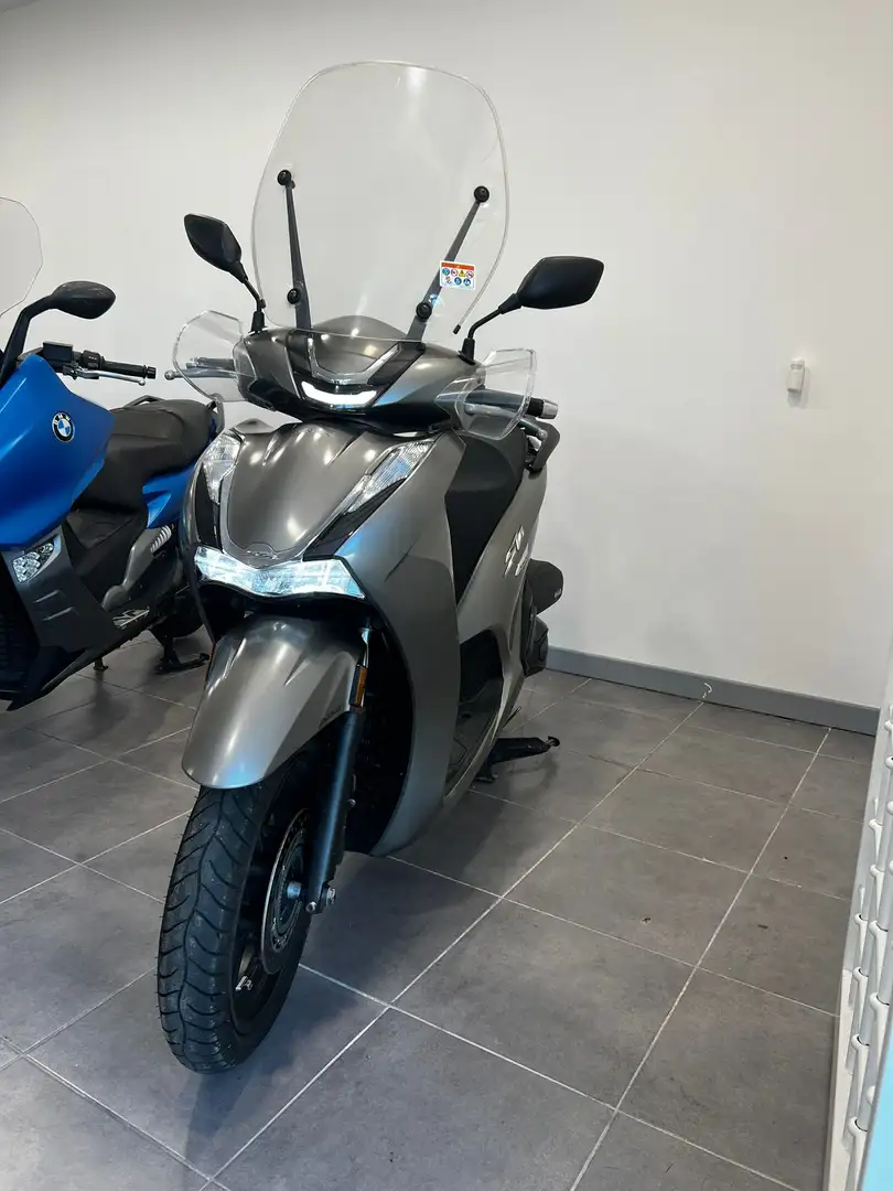 Honda SH 350i INCLUSO PASSAGGIO Grigio - 2