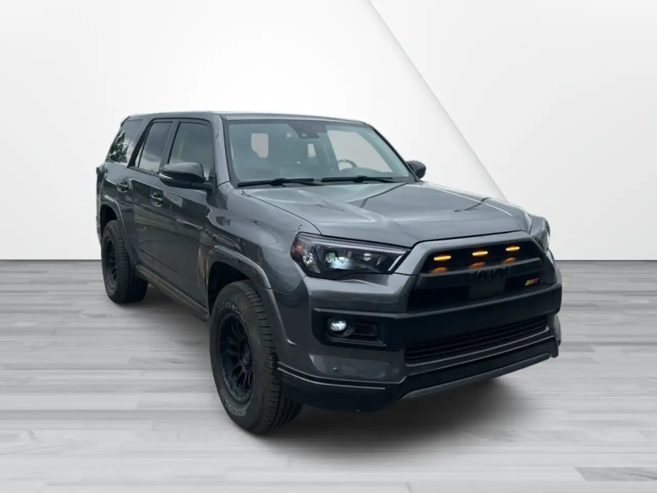 Toyota 4-Runner снимка Toyota 4-Runner