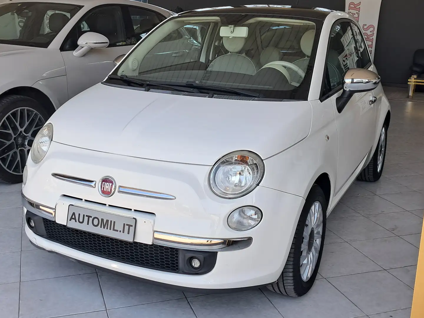 Fiat 500 1.2 BENZINA 69 CV LOUNGE Blanc - 2