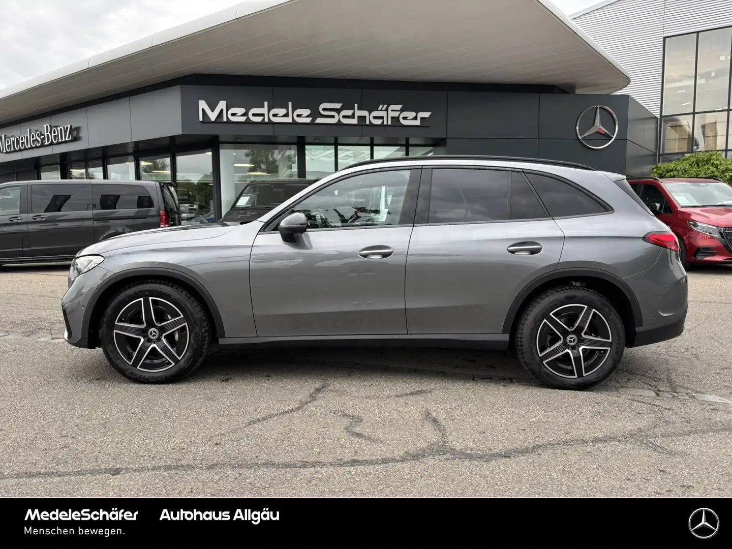 Mercedes-Benz GLC 300 GLC 300 4M AMG Night Dist Pano AHK Memo Kam Ambi Grigio - 2