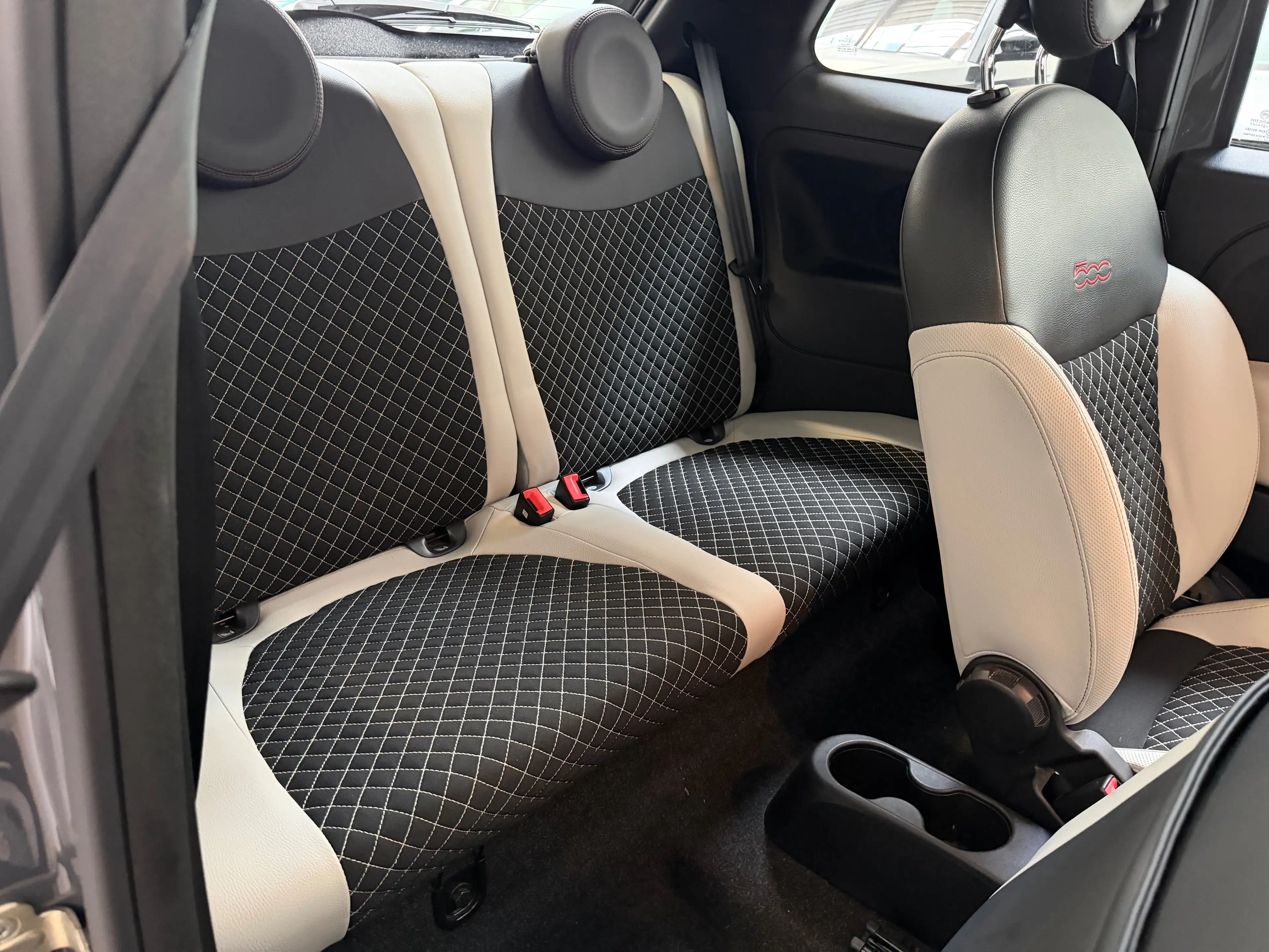 Fiat 500 1.0 i MHEV Dolcevita 59.000km* CarPlay* Cruise* Led — photo 8