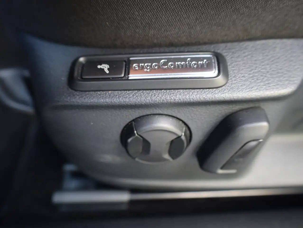 Volkswagen Passat Business*ACC*Virtual*MATRIX*AHK, миниатюра 15