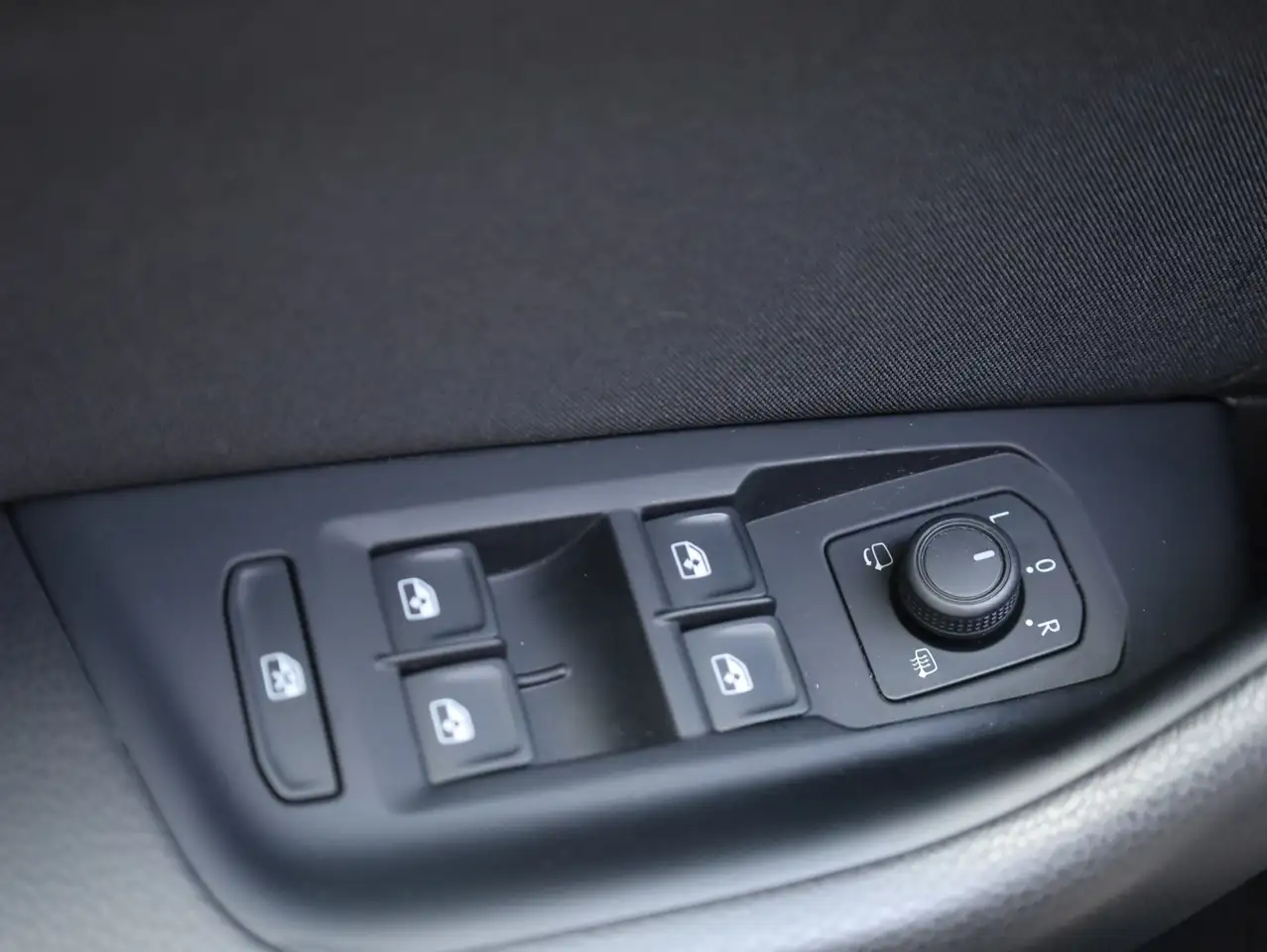 Volkswagen Passat Business*ACC*Virtual*MATRIX*AHK, миниатюра 21