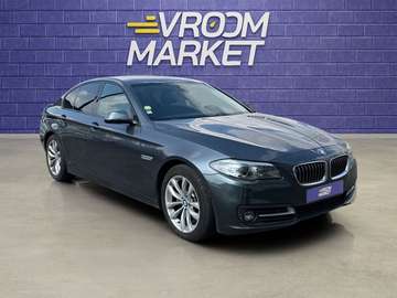 SERIE F10 LCI 520d 190 ch Luxury suivi complet BMW- siege électrique- intérieur cuir