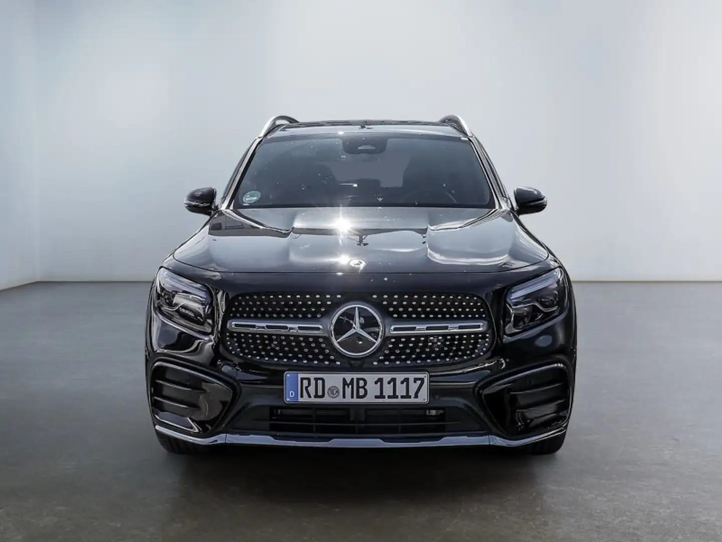 Mercedes-Benz GLB 200 d AMG MULTI DISTR KAMERA SPUR PDC SHZ Schwarz - 2