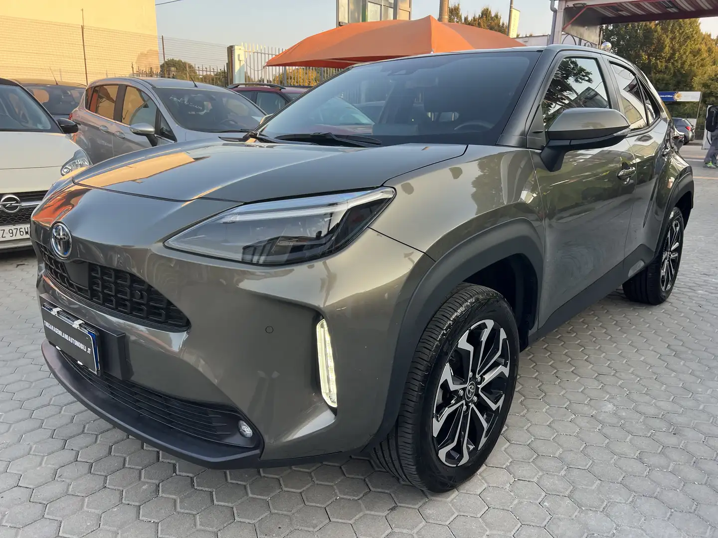 Toyota Yaris Yaris Cross Cross 1.5h Trend fwd 116cv e-cvt Brons - 1