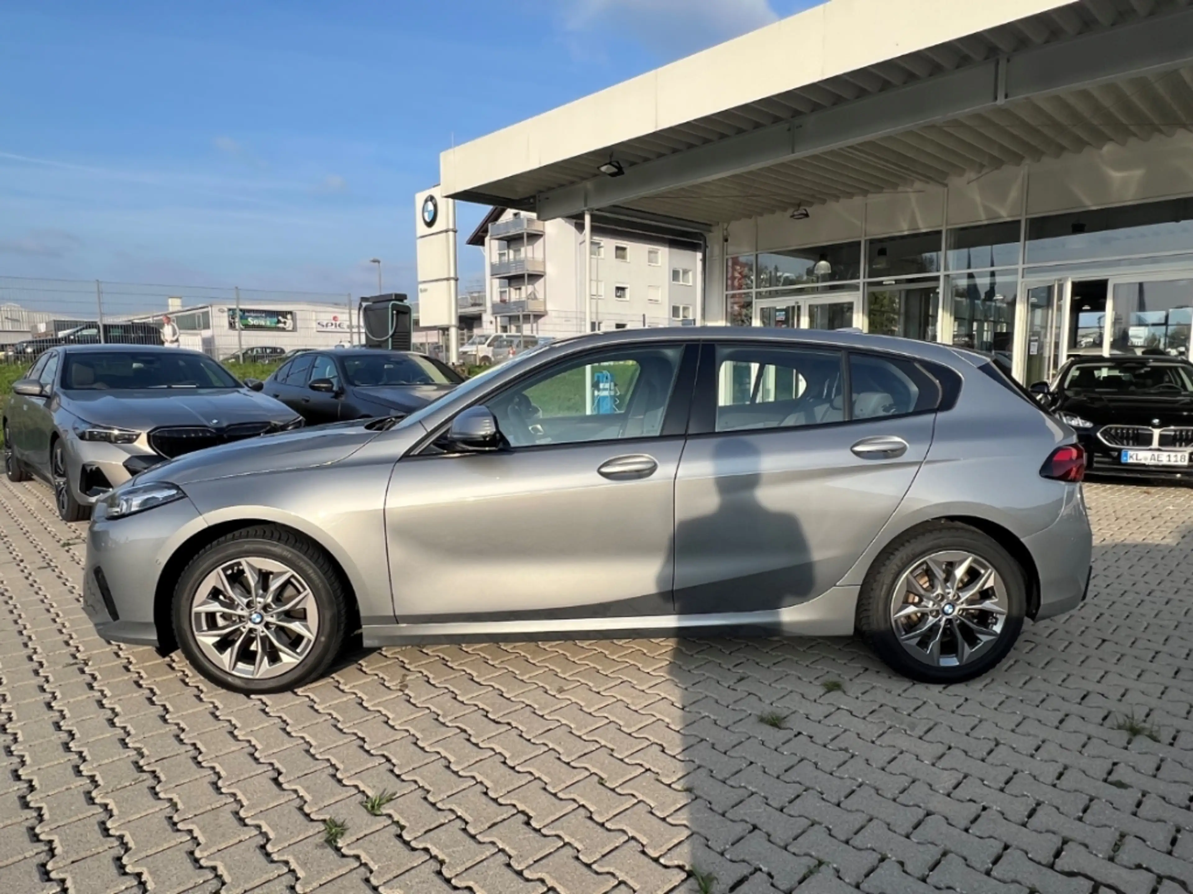 BMW 120 A Limousine Navi Digitales Cockpit LED Apple CarPl — photo 4