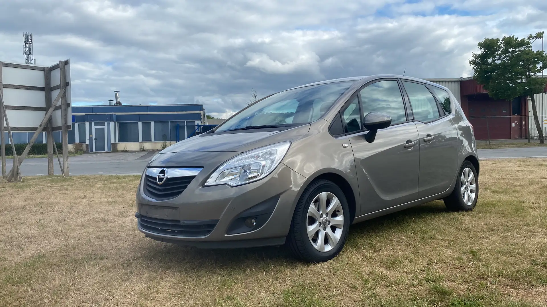 Opel Meriva ✅ Meriva 1.4 Brun - 1