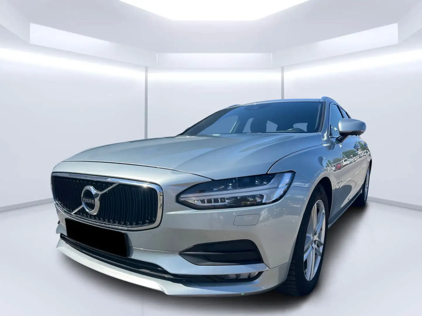 Volvo V90 D4 Momentum Aut. 190 Grau - 2