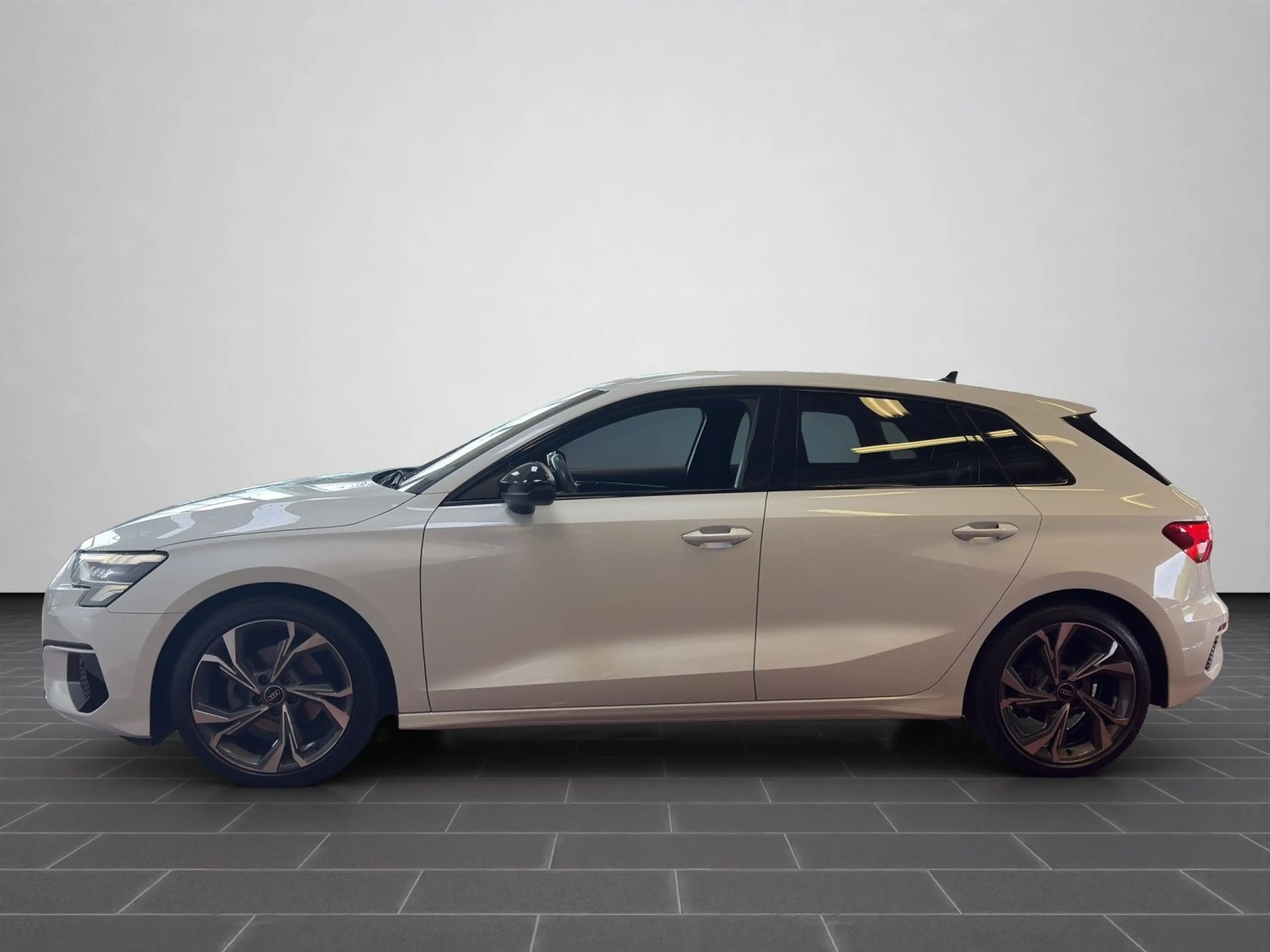 Audi A3 advanced 35 TDI S Line *LED*Navi*B+ — photo 7