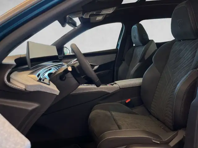 Peugeot 5008 GT Elektro 325 73kWh Ansicht 9