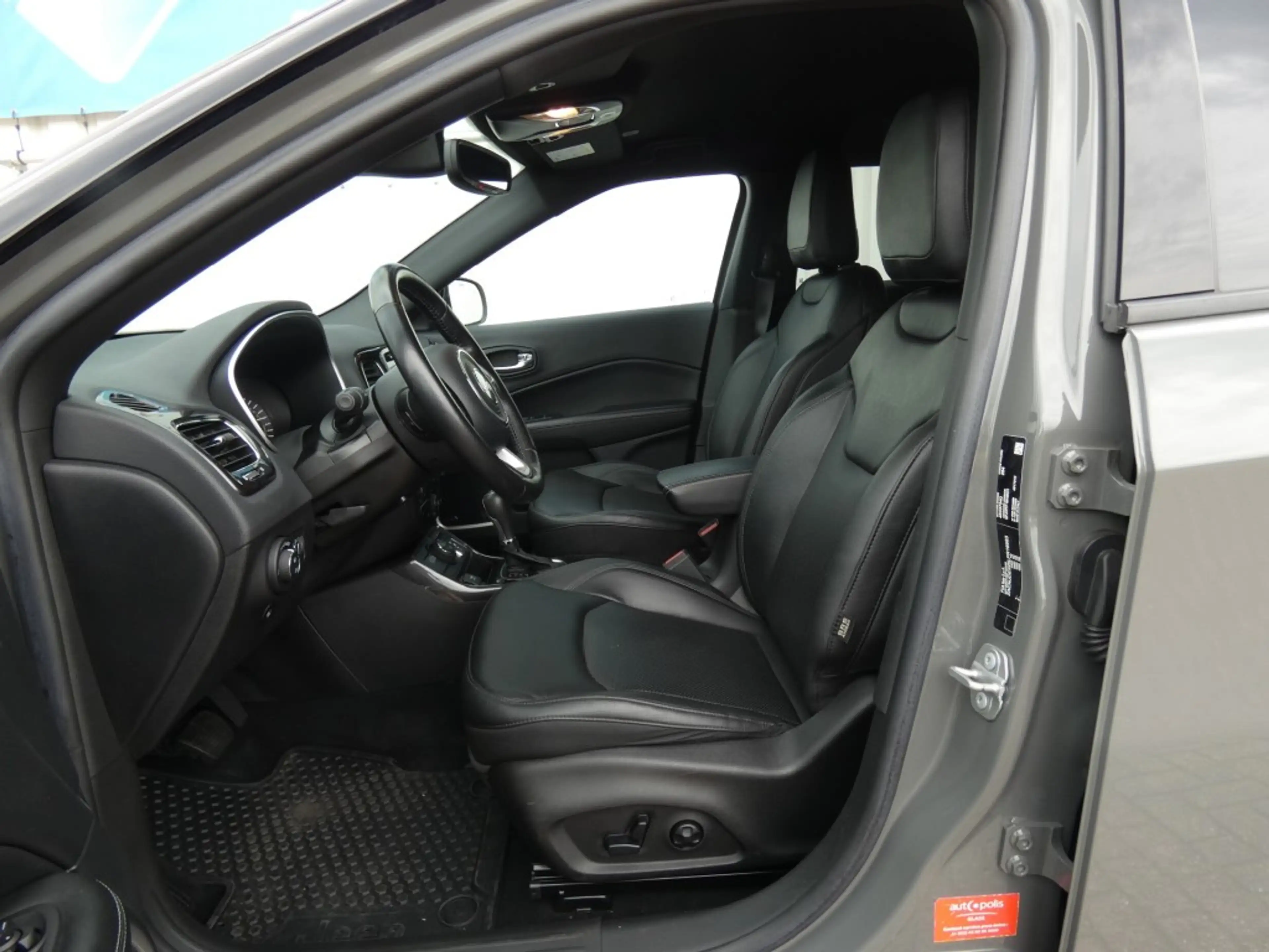 Jeep Compass 4XE 240 HYBRID S,Alpine,Leer,Camera,Trhaak,1e Eign — photo 15