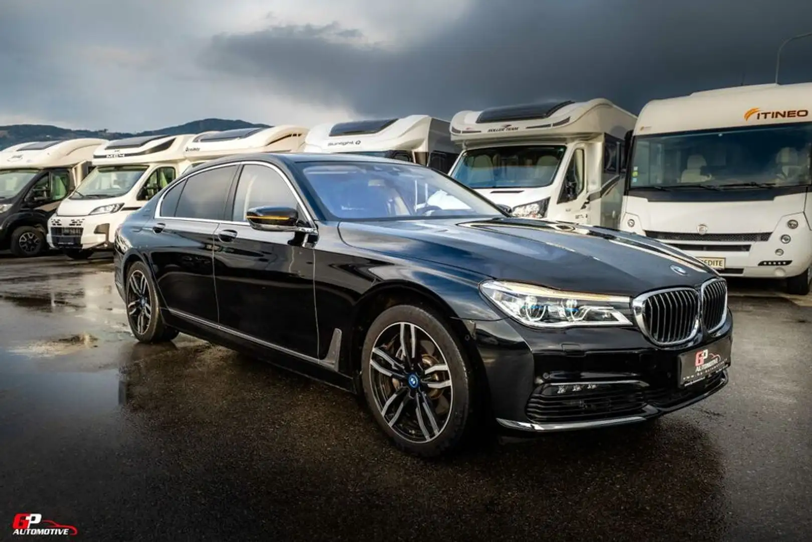 BMW 740 Le iPerformance xDrive Schwarz - 2