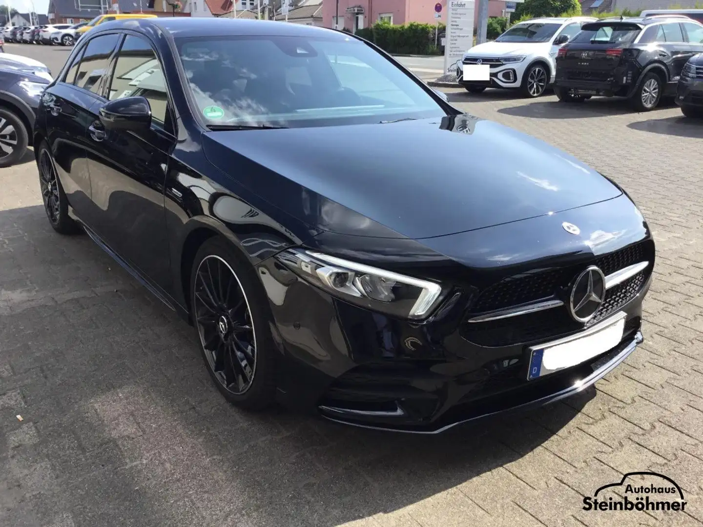 Mercedes-Benz A 180 DCT Edition AMG-Exterieur LED NAV SHZ Navi Nero - 2