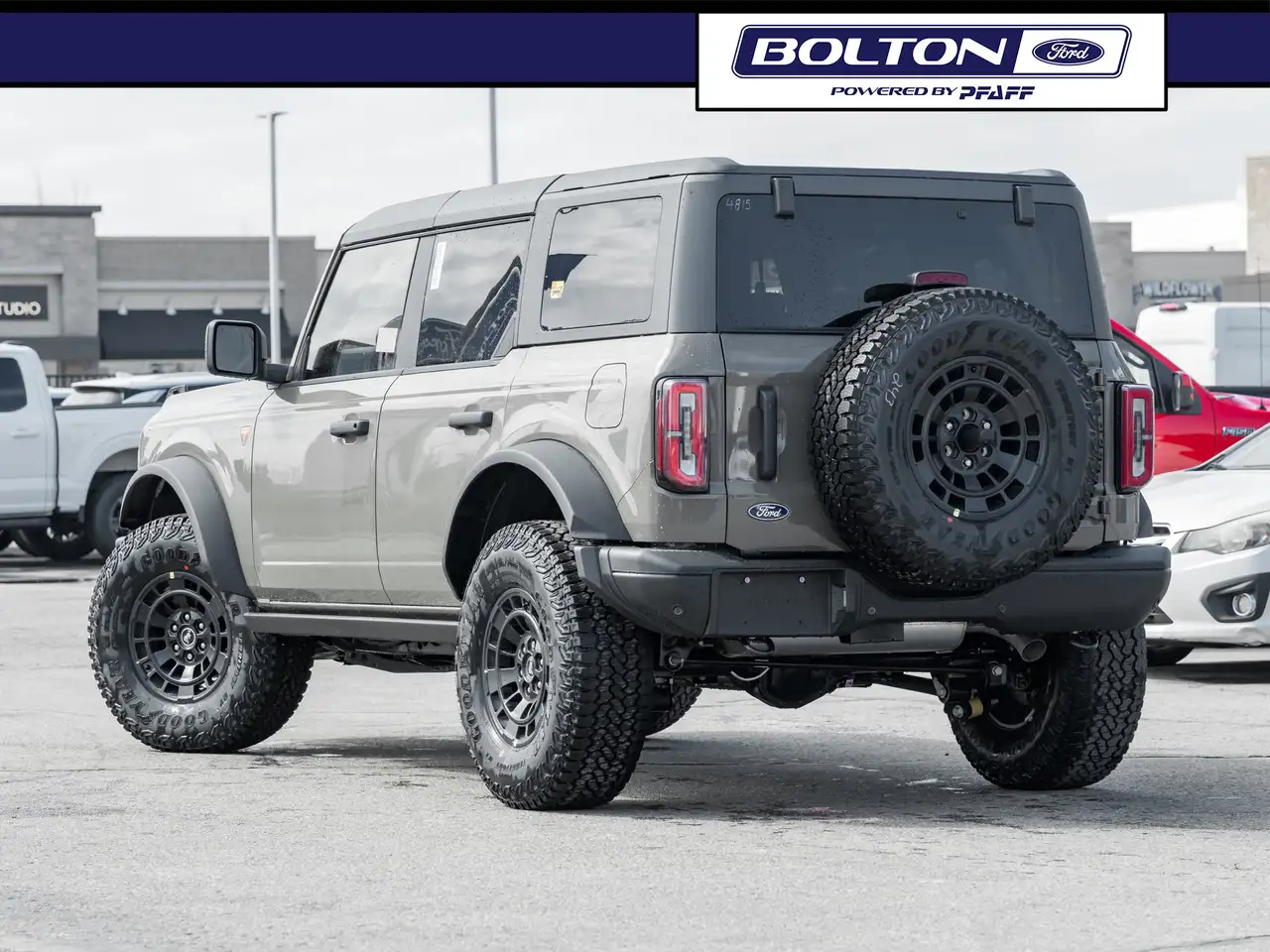 Ford Bronco снимка Ford Bronco
