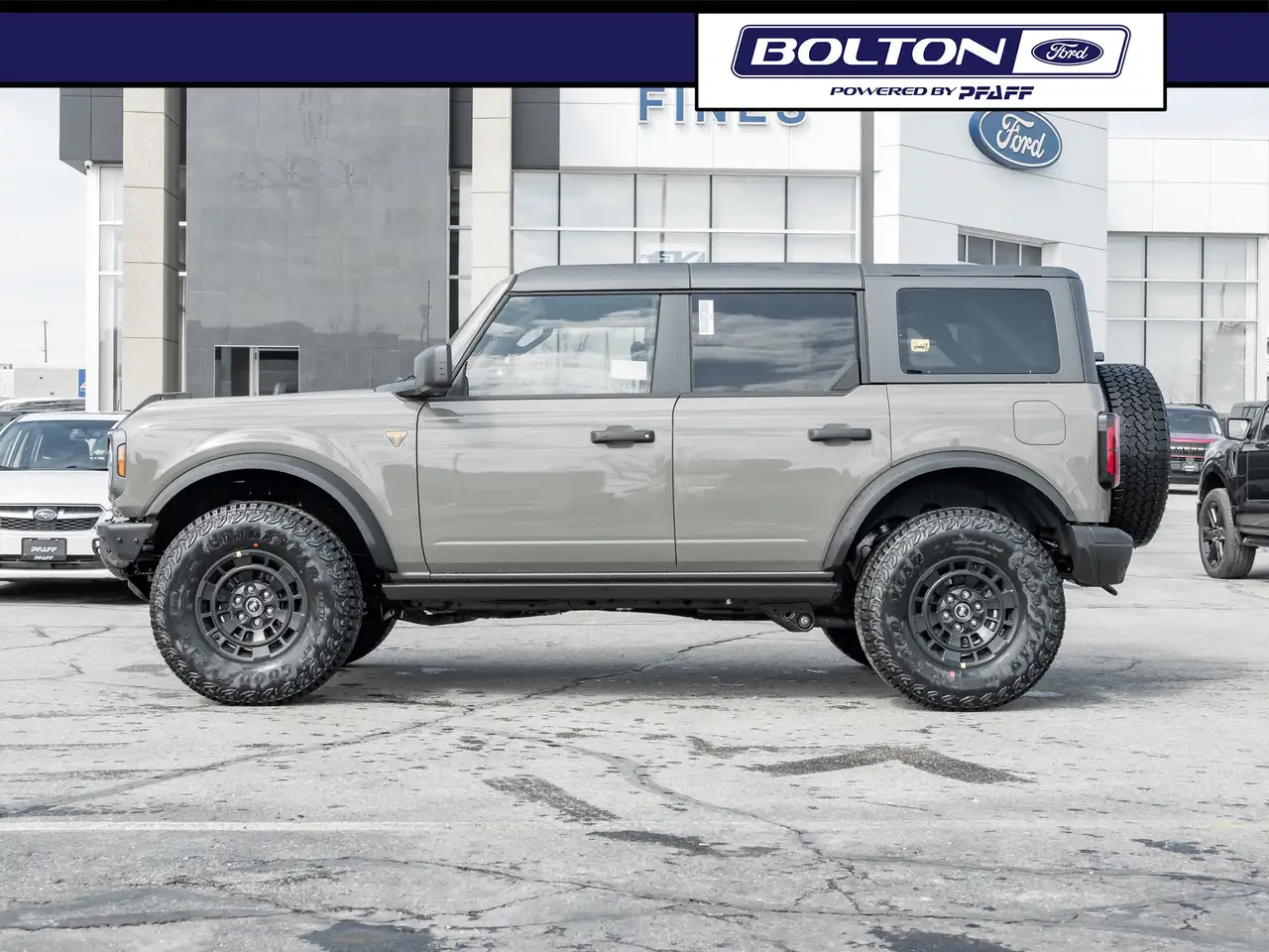 Ford Bronco снимка Ford Bronco