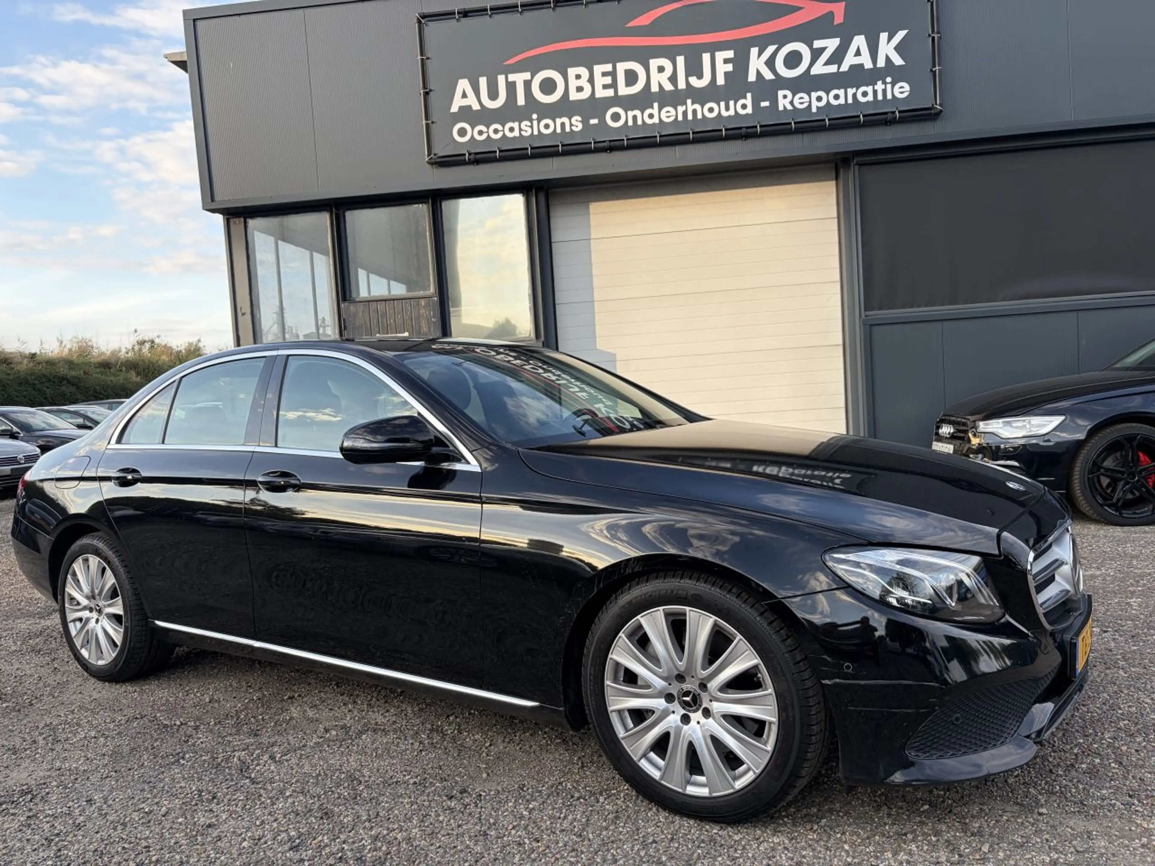 Mercedes-Benz E 350 350d Premium Plus AUTOMAAT sedan