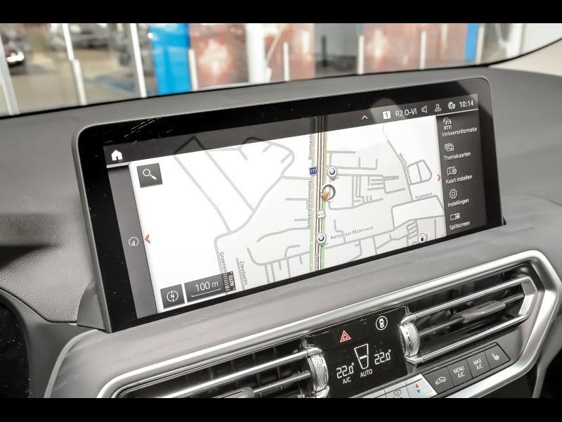 BMW X4 — photo 13