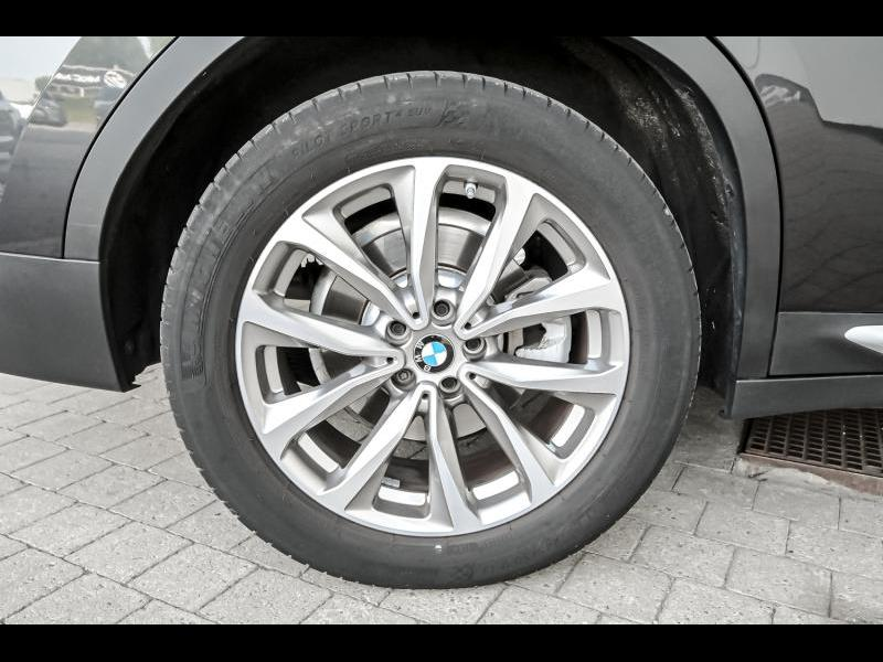 BMW X4 — photo 8