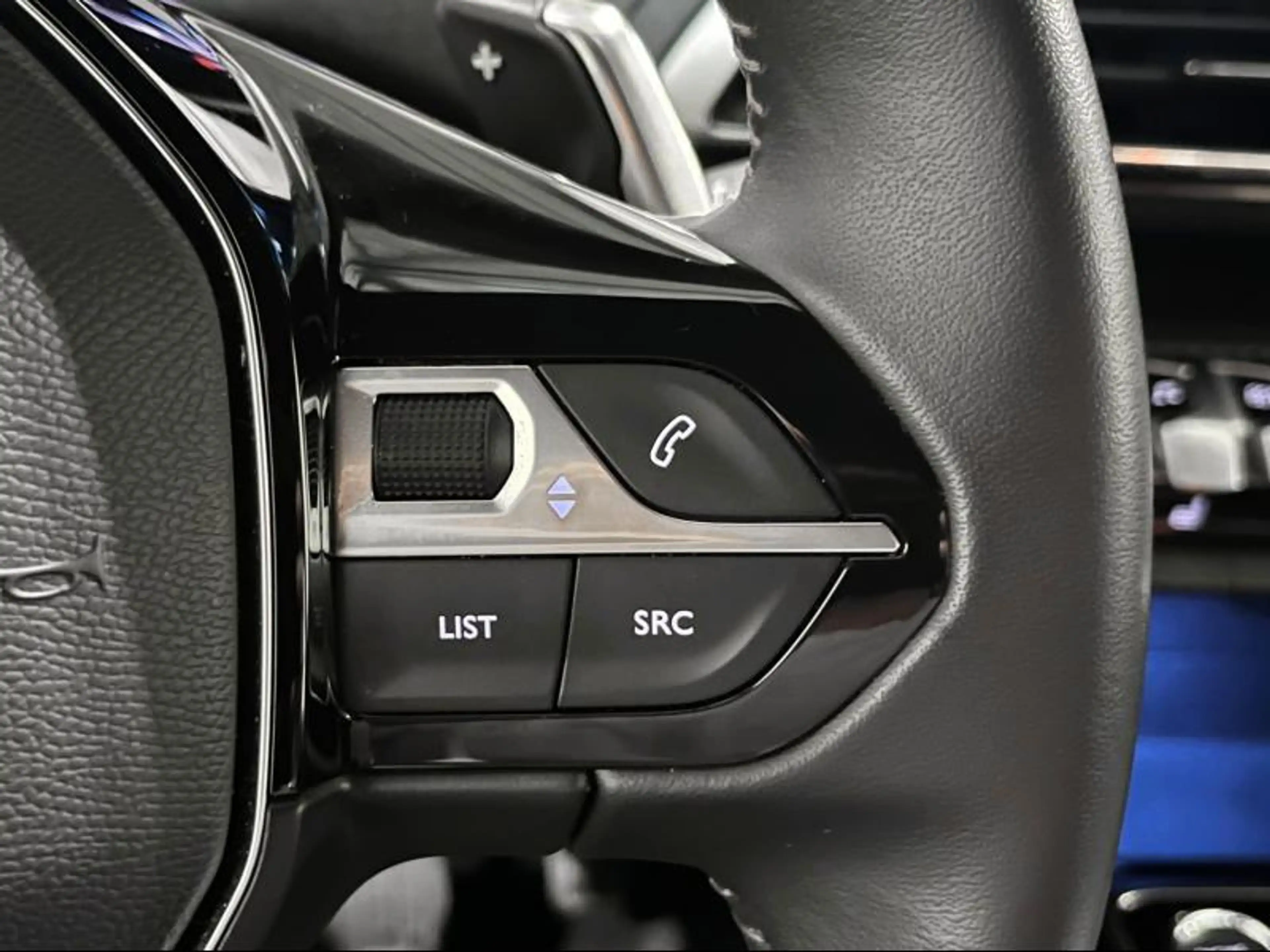 Peugeot 5008 Active Pack | 7 ZIT | — photo 22
