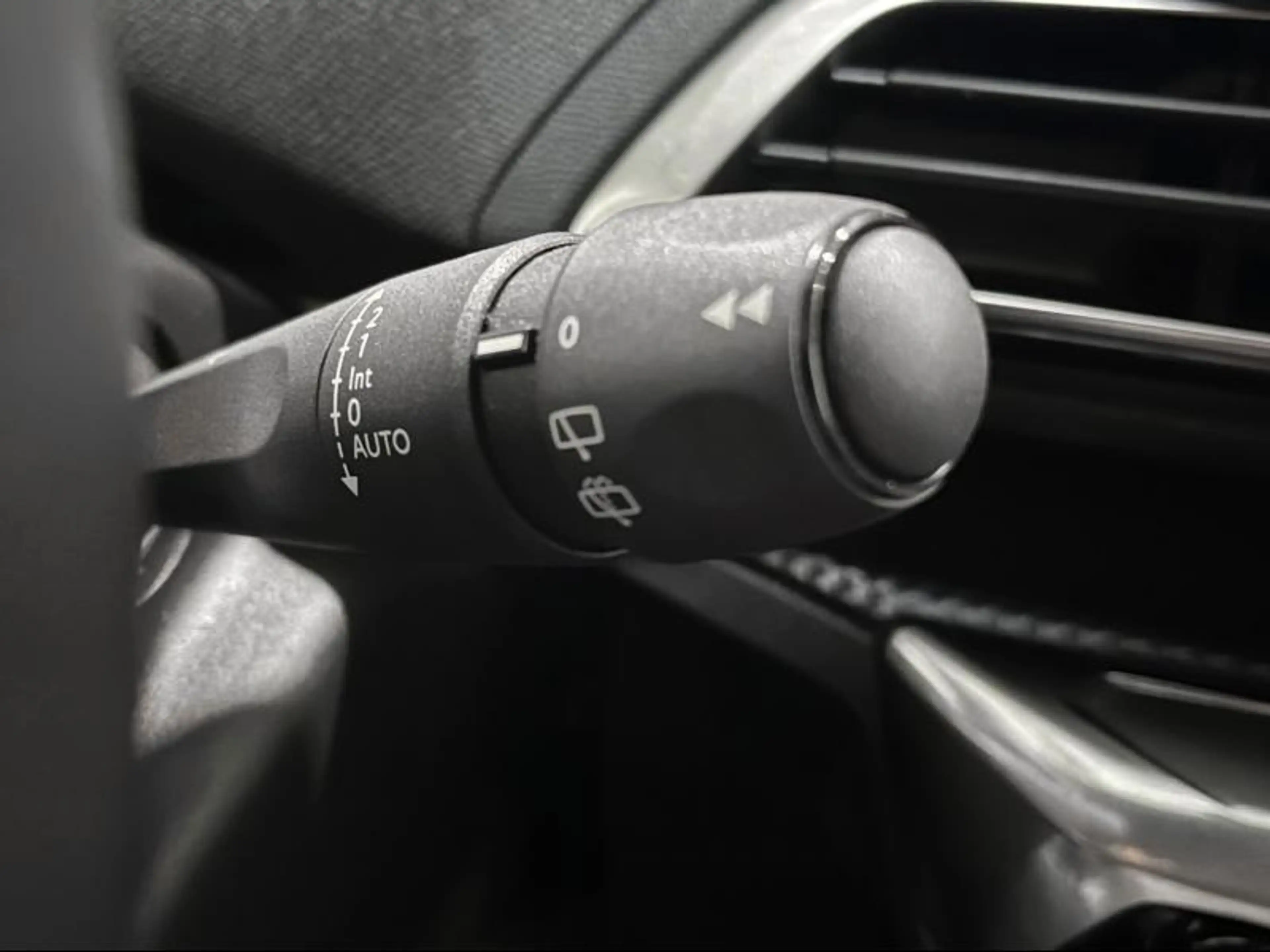 Peugeot 5008 Active Pack | 7 ZIT | — photo 24