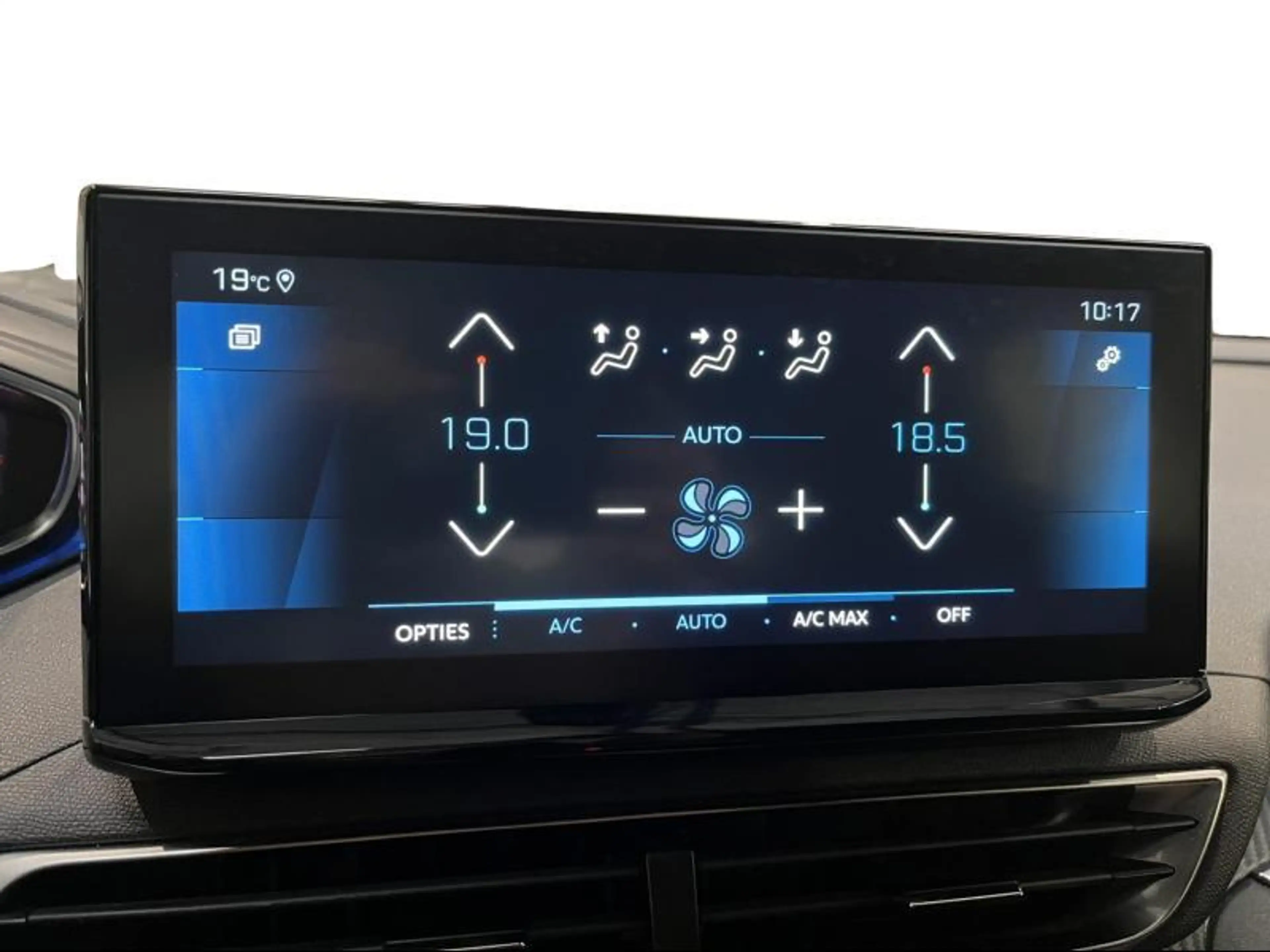 Peugeot 5008 Active Pack | 7 ZIT | — photo 31