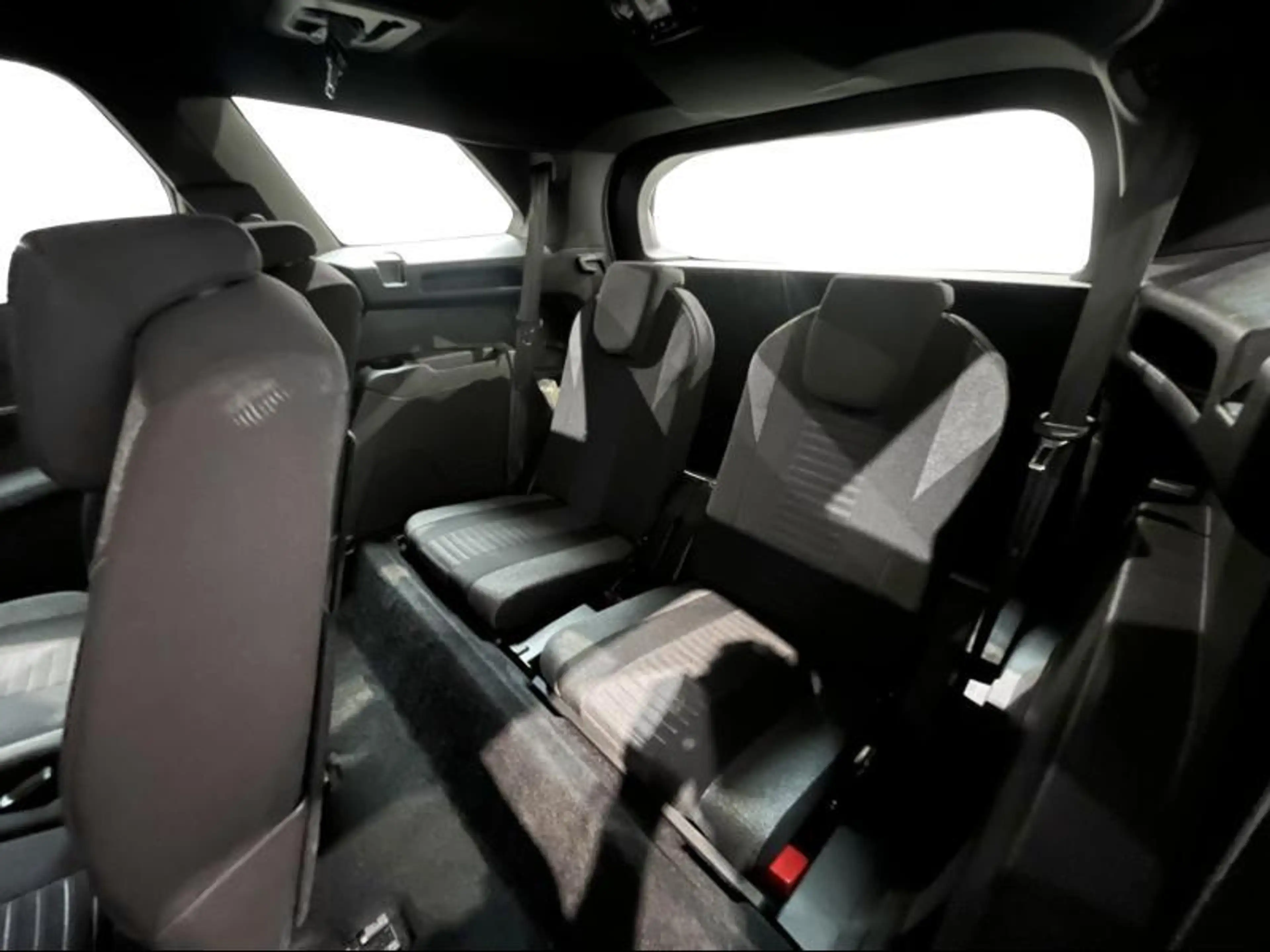 Peugeot 5008 Active Pack | 7 ZIT | — photo 12