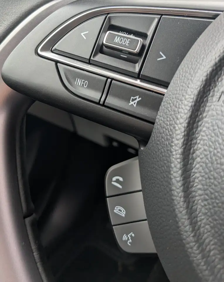 Suzuki Swift 2025 — фото 13