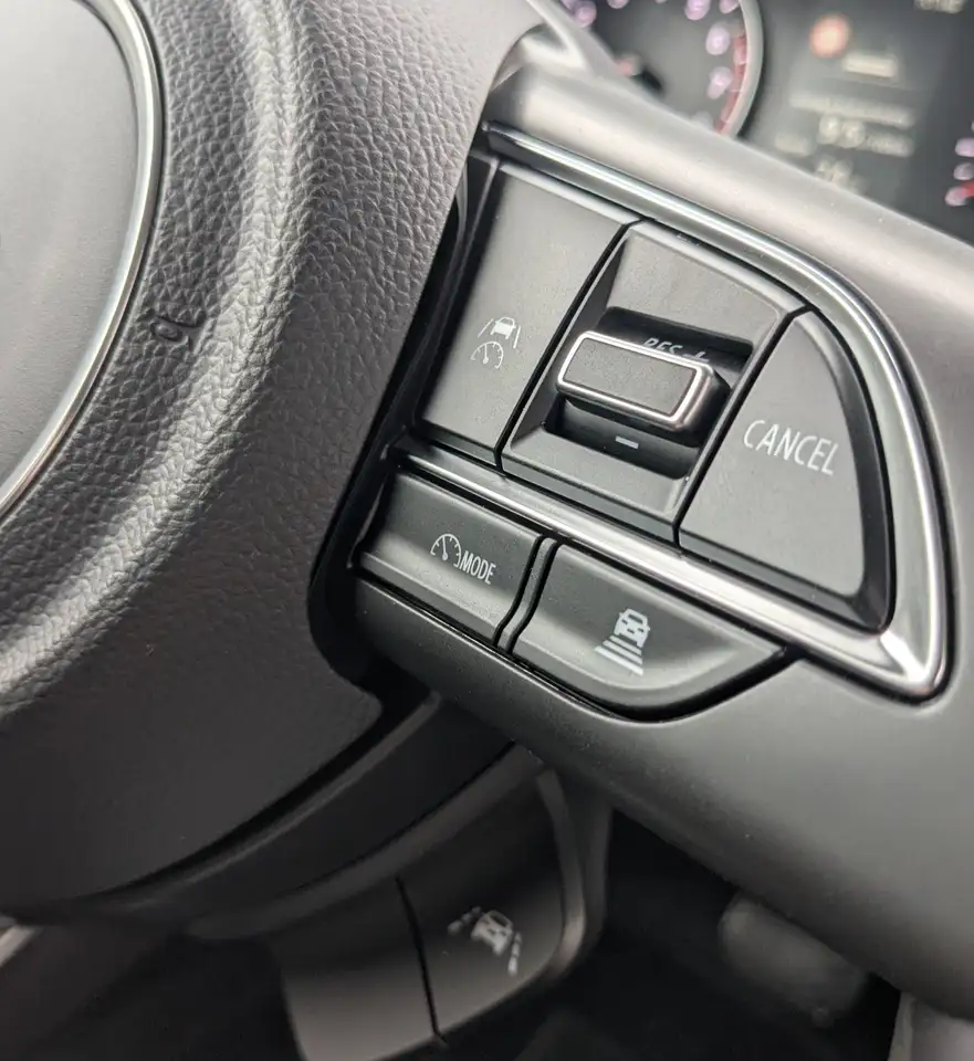 Suzuki Swift 2025 — фото 12
