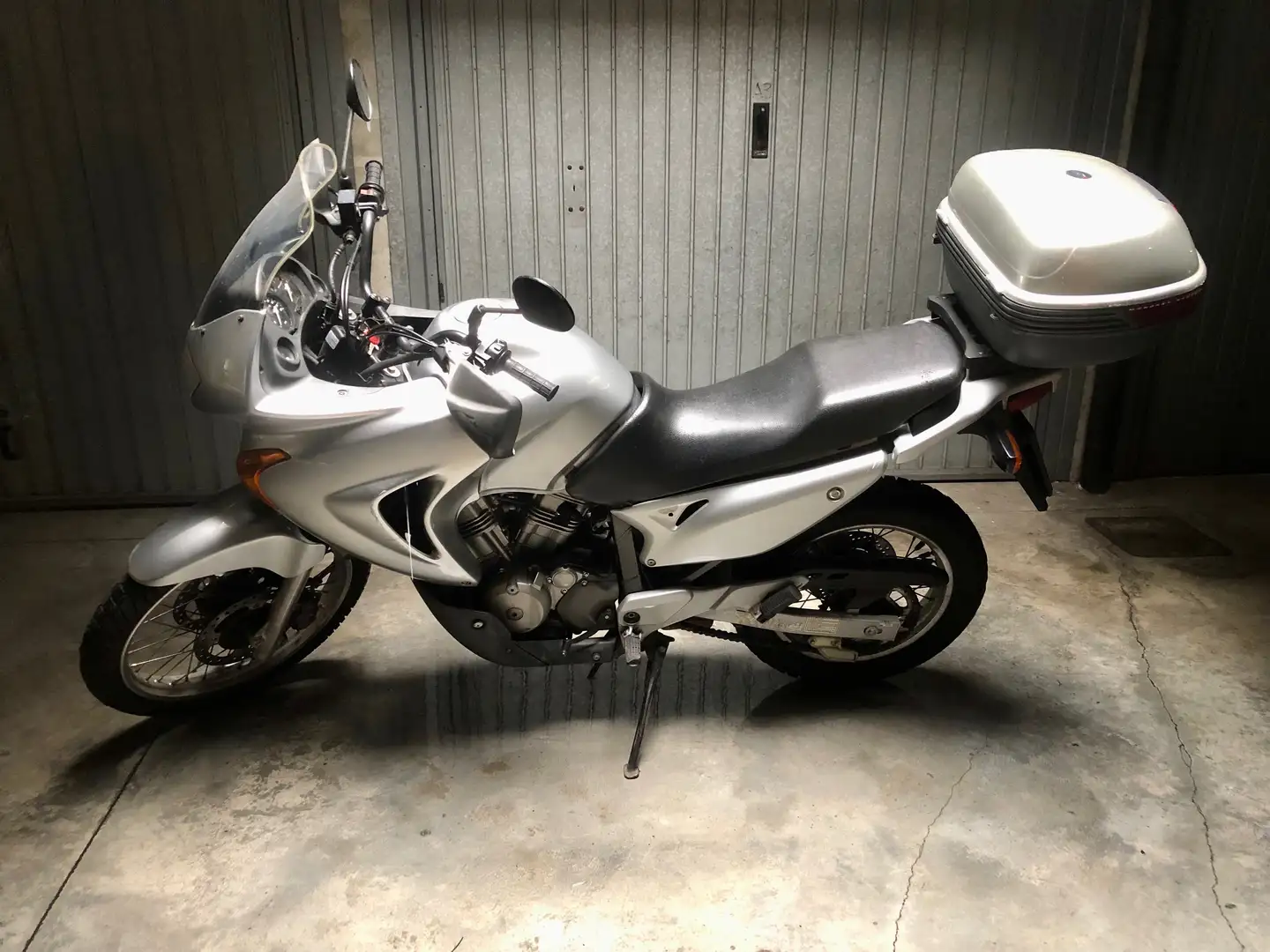 Honda XL 650 Silver - 1