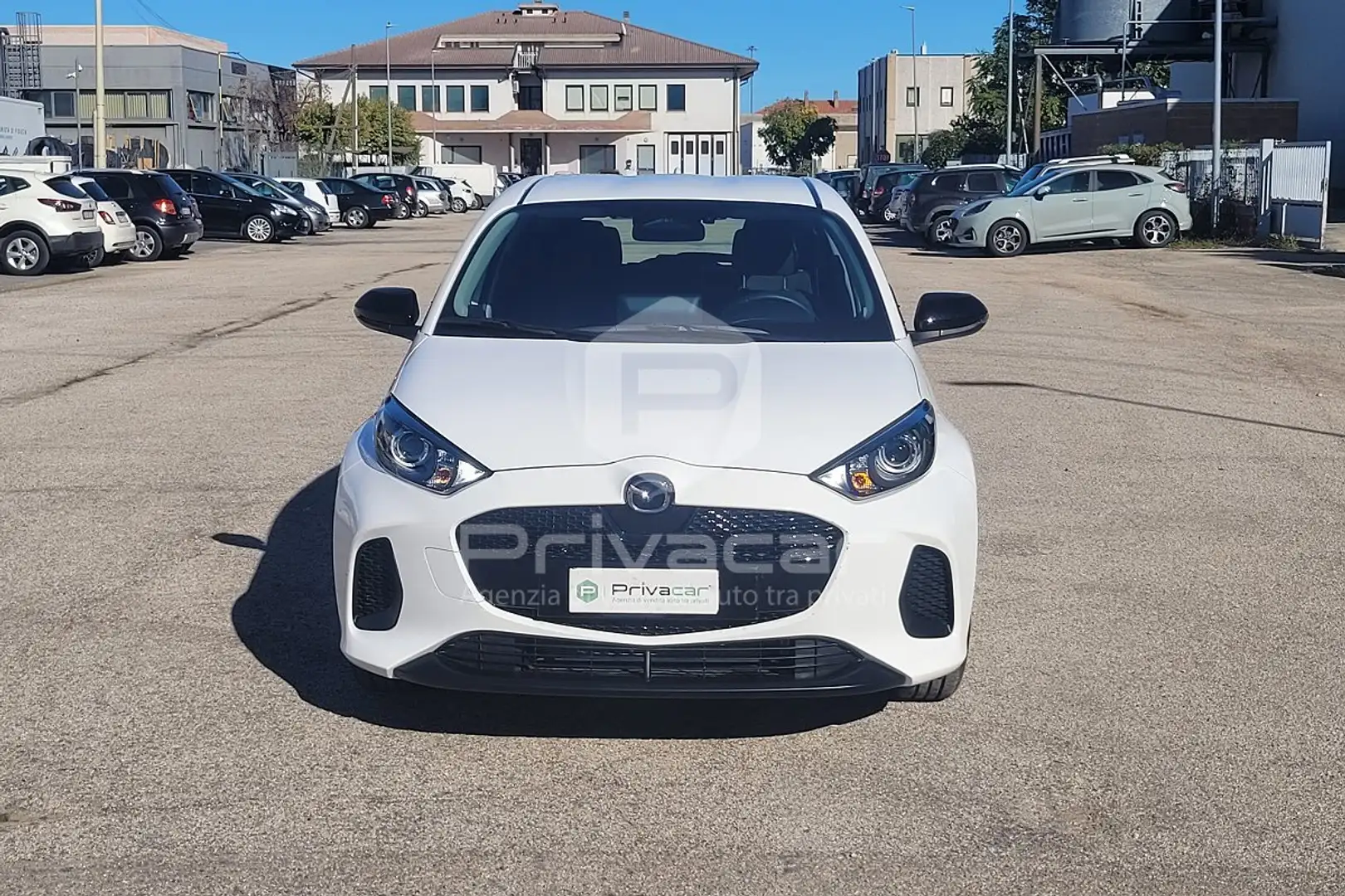 Mazda 2 Mazda2 Hybrid 1.5 VVT e-CVT Full Hybrid Electric Centre-Line Bianco - 2