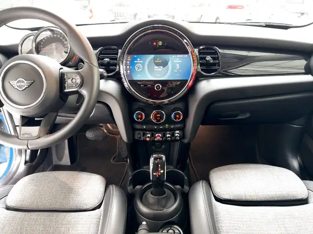 Mini Cooper Cooper view 11