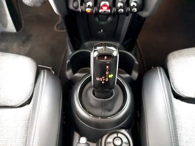 Mini Cooper Cooper view 13