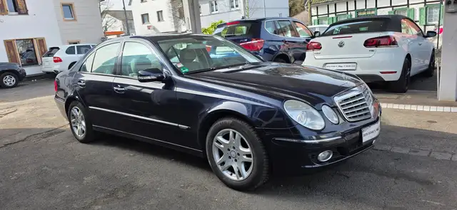 Mercedes-Benz E 230 E 230 (211.052)