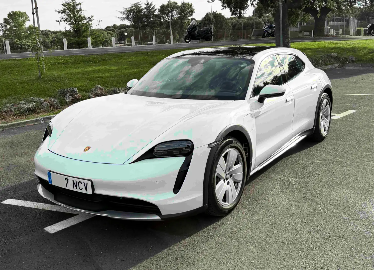 Porsche Taycan Taycan 4 Cross Turismo Blanco - 2
