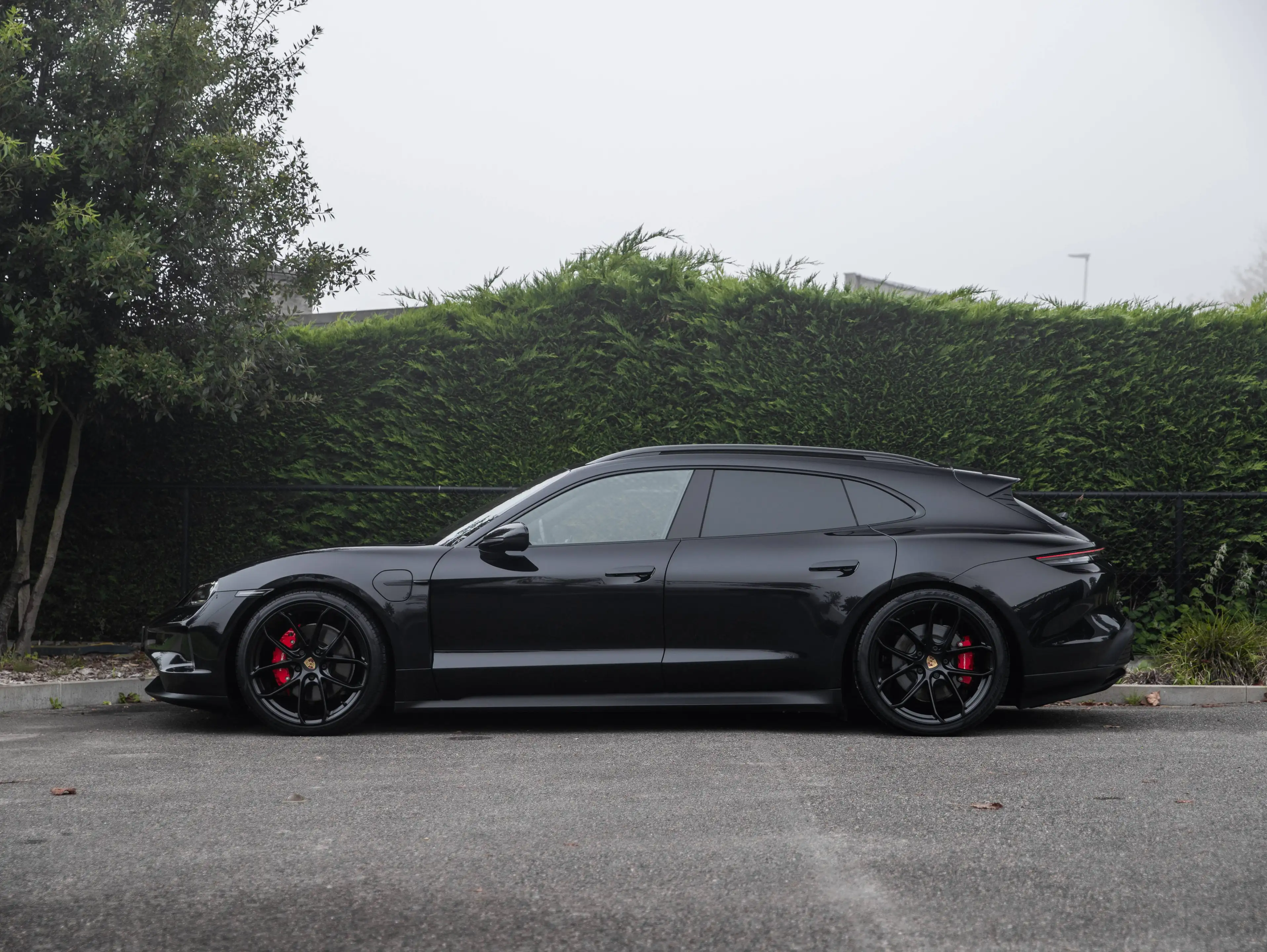 Porsche Taycan 4S Sport Turismo/PERF BATT+/CHRONO/AIR SUSP/MATRIX/BOSE/PANO/PORSCHE ENTRY/AMBIANCE/21"/14WAY+MEMORY — photo 3
