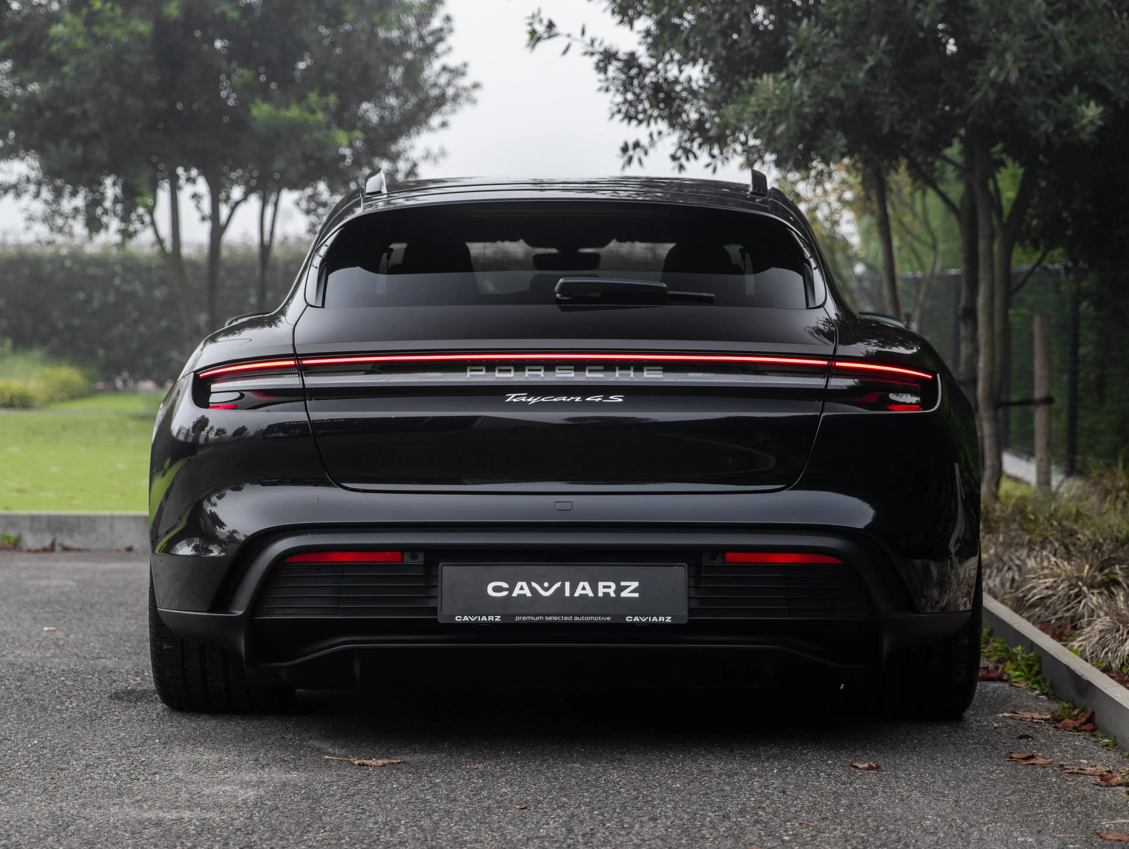 Porsche Taycan 4S Sport Turismo/PERF BATT+/CHRONO/AIR SUSP/MATRIX/BOSE/PANO/PORSCHE ENTRY/AMBIANCE/21"/14WAY+MEMORY — photo 5