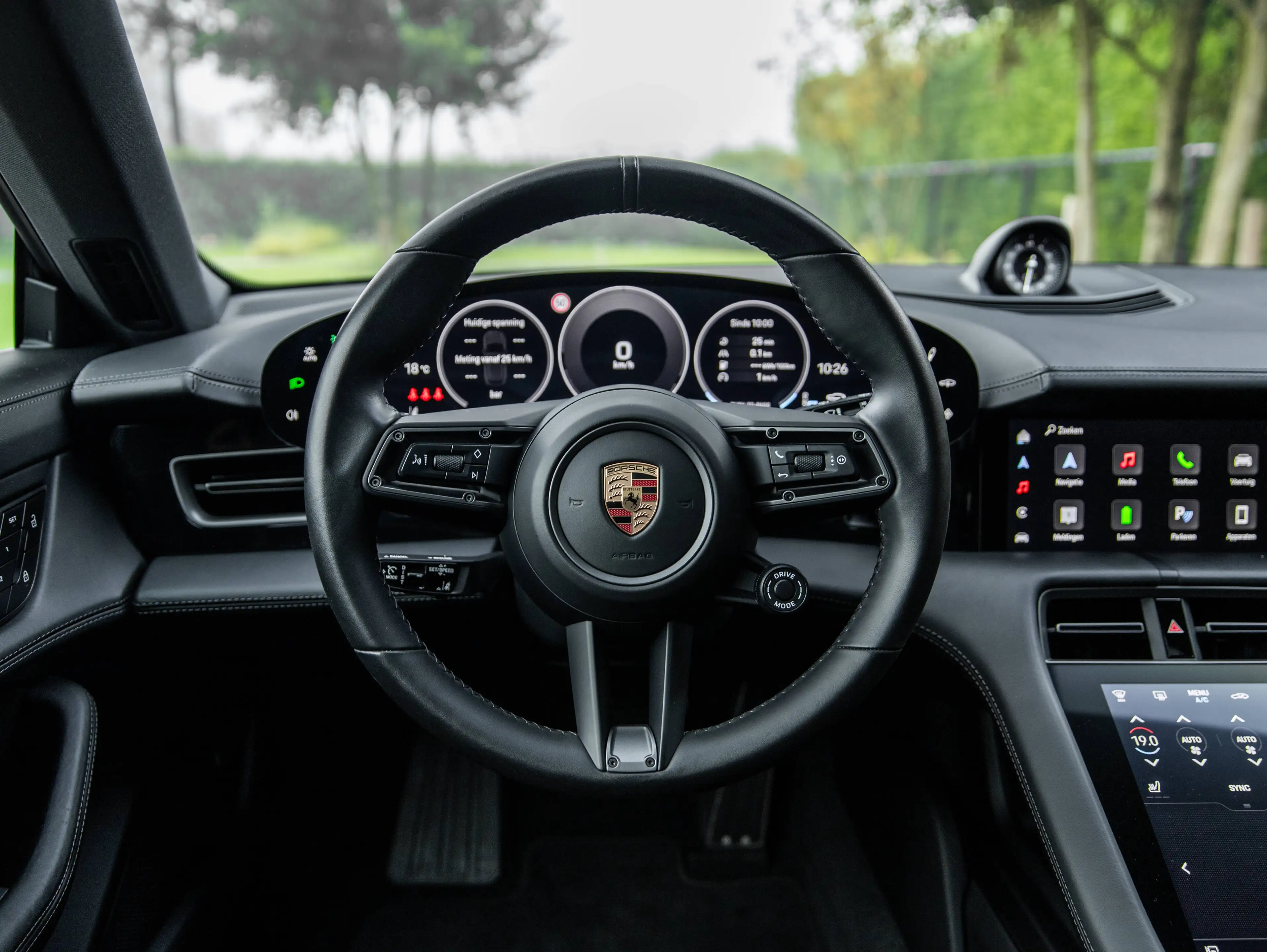 Porsche Taycan 4S Sport Turismo/PERF BATT+/CHRONO/AIR SUSP/MATRIX/BOSE/PANO/PORSCHE ENTRY/AMBIANCE/21"/14WAY+MEMORY — photo 38