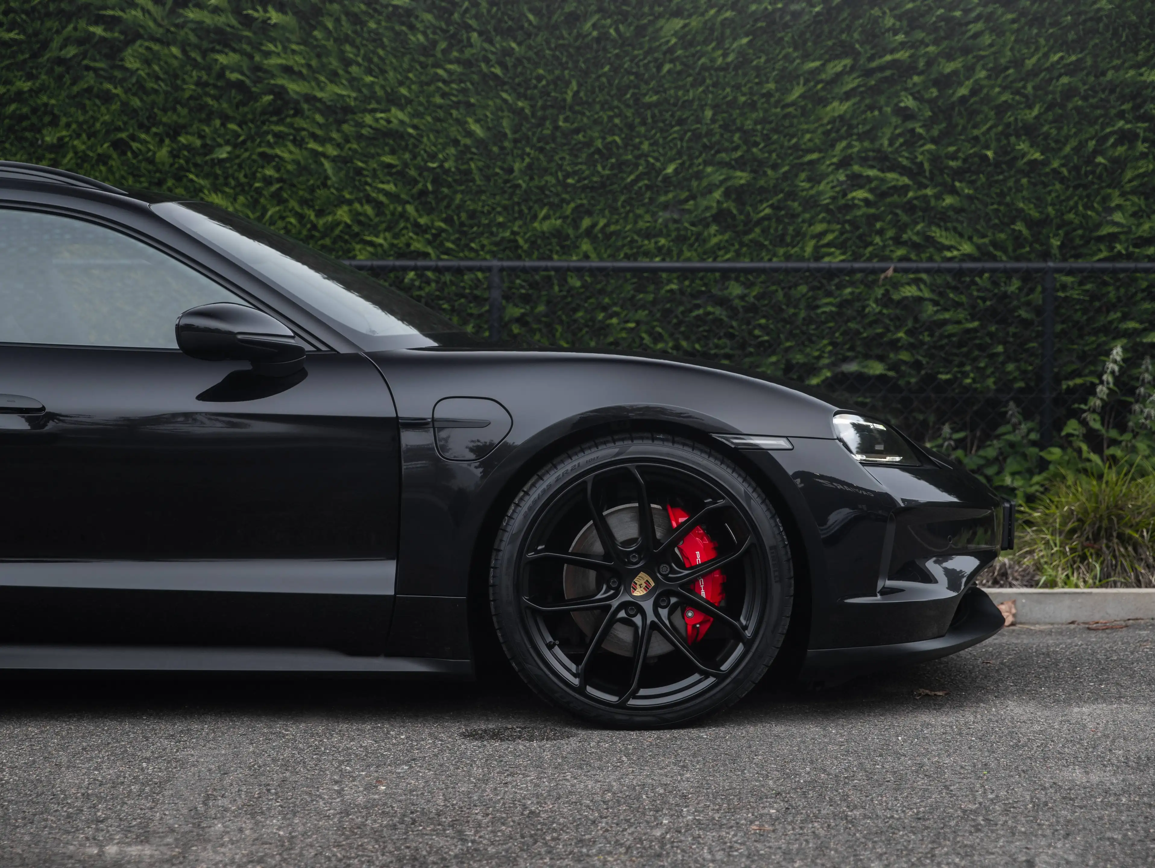 Porsche Taycan 4S Sport Turismo/PERF BATT+/CHRONO/AIR SUSP/MATRIX/BOSE/PANO/PORSCHE ENTRY/AMBIANCE/21"/14WAY+MEMORY — photo 18