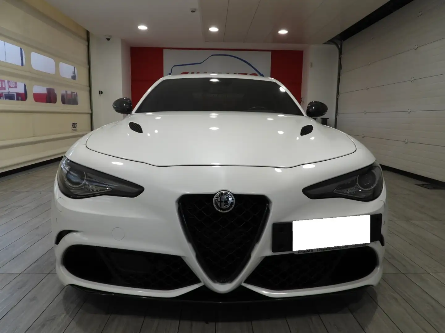 Alfa Romeo Giulia QUADRIFOGLIO 2.9T V6 510 CV AT8 - SUPERCONDIZIONI Bianco - 2