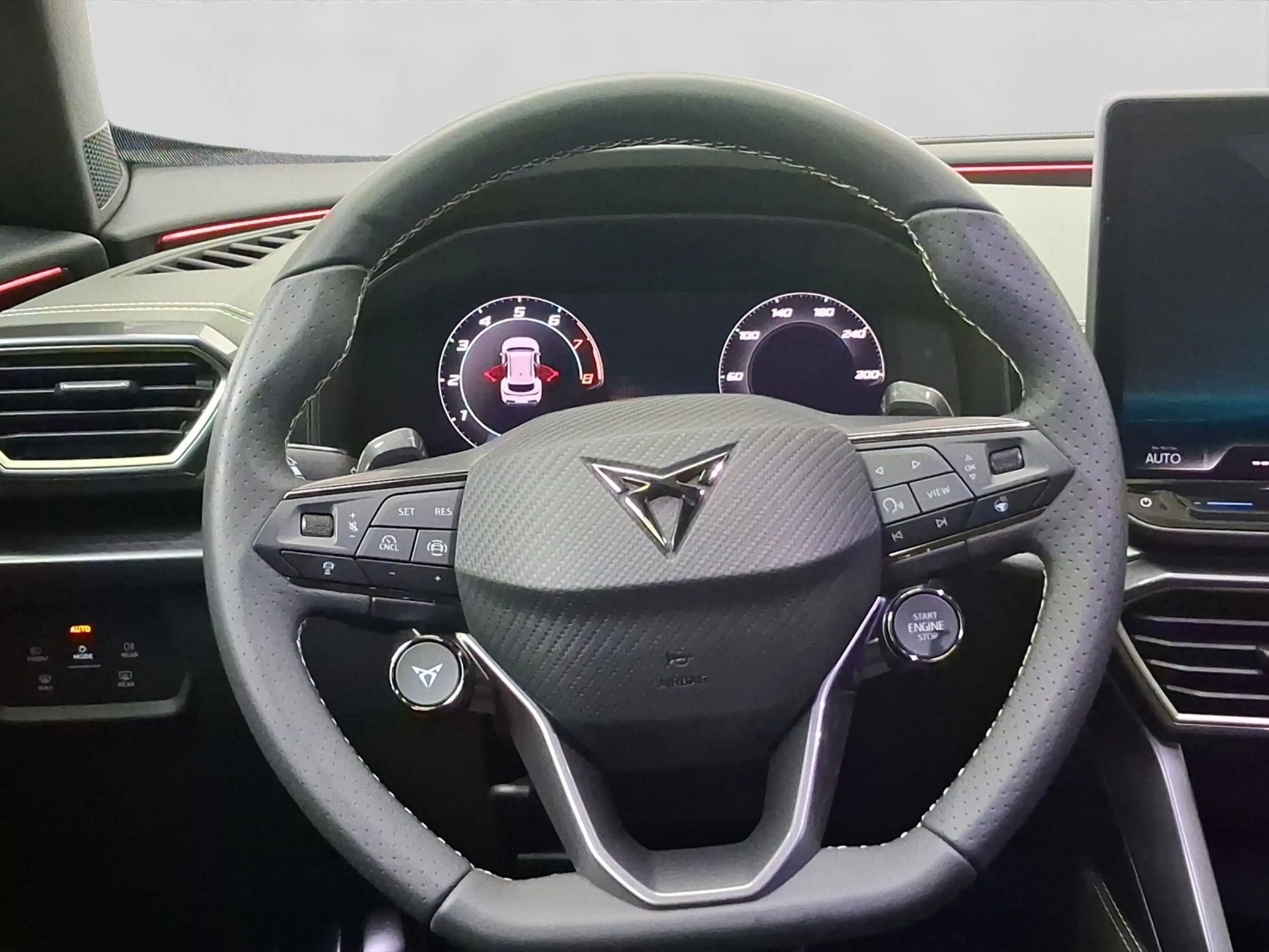 CUPRA Formentor 1.5 eTSI DSG TRIBE EDITION LM19 AHK KA — photo 9