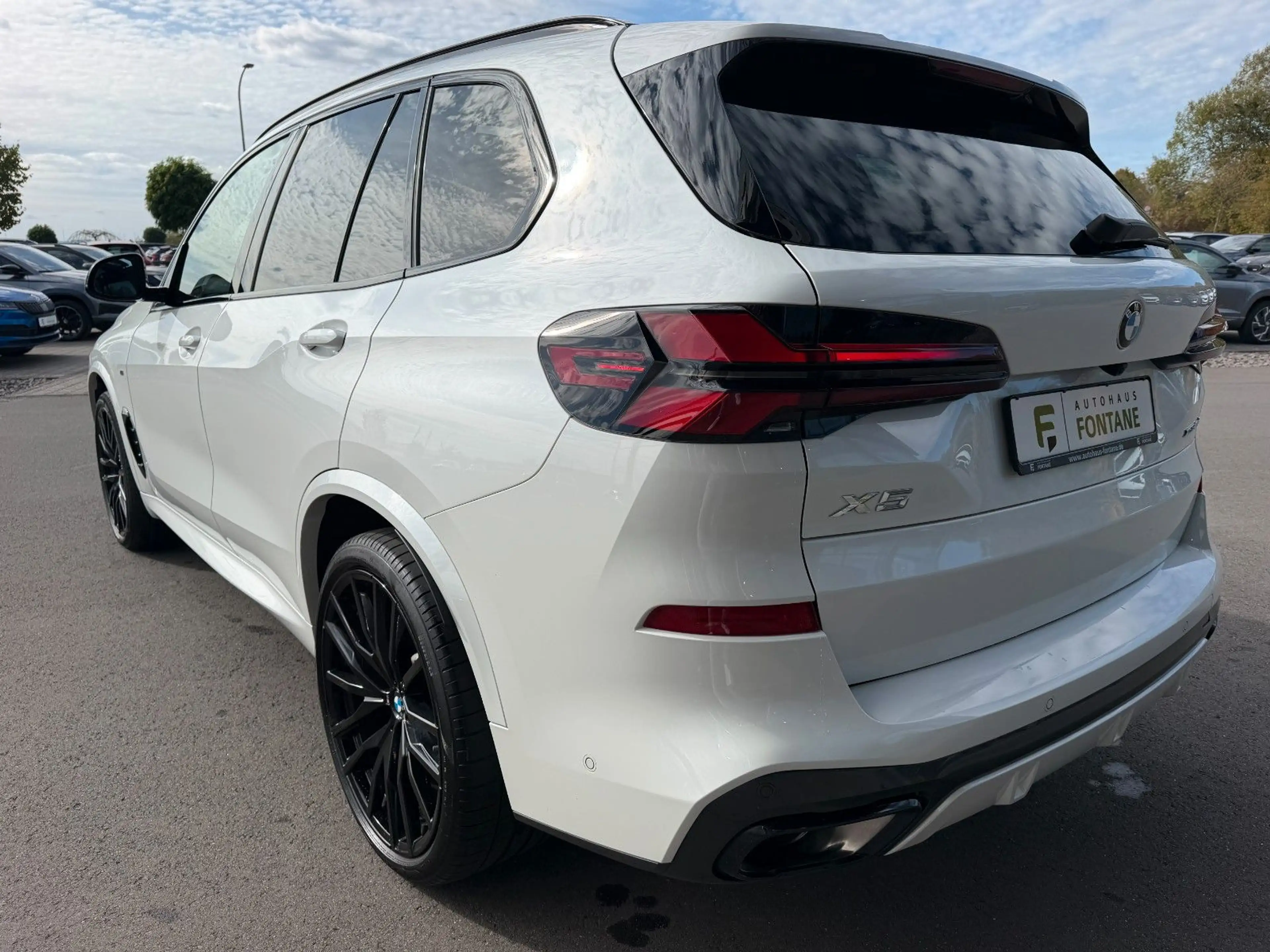 BMW X5 40 d xDrive M Sport HUD 22" AHK Pano — photo 10