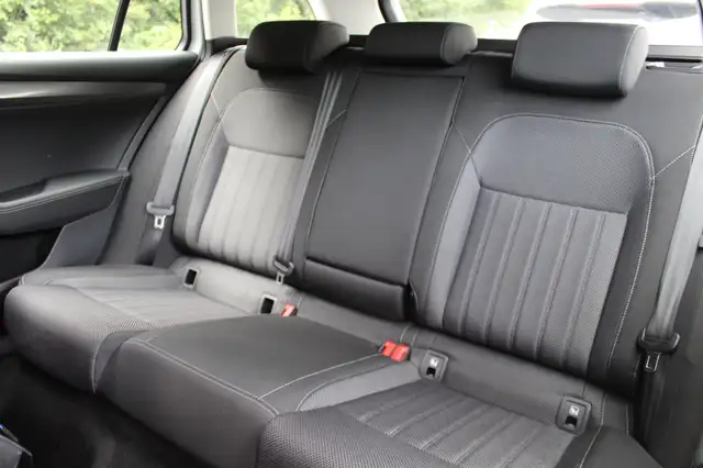 Skoda Superb view 15
