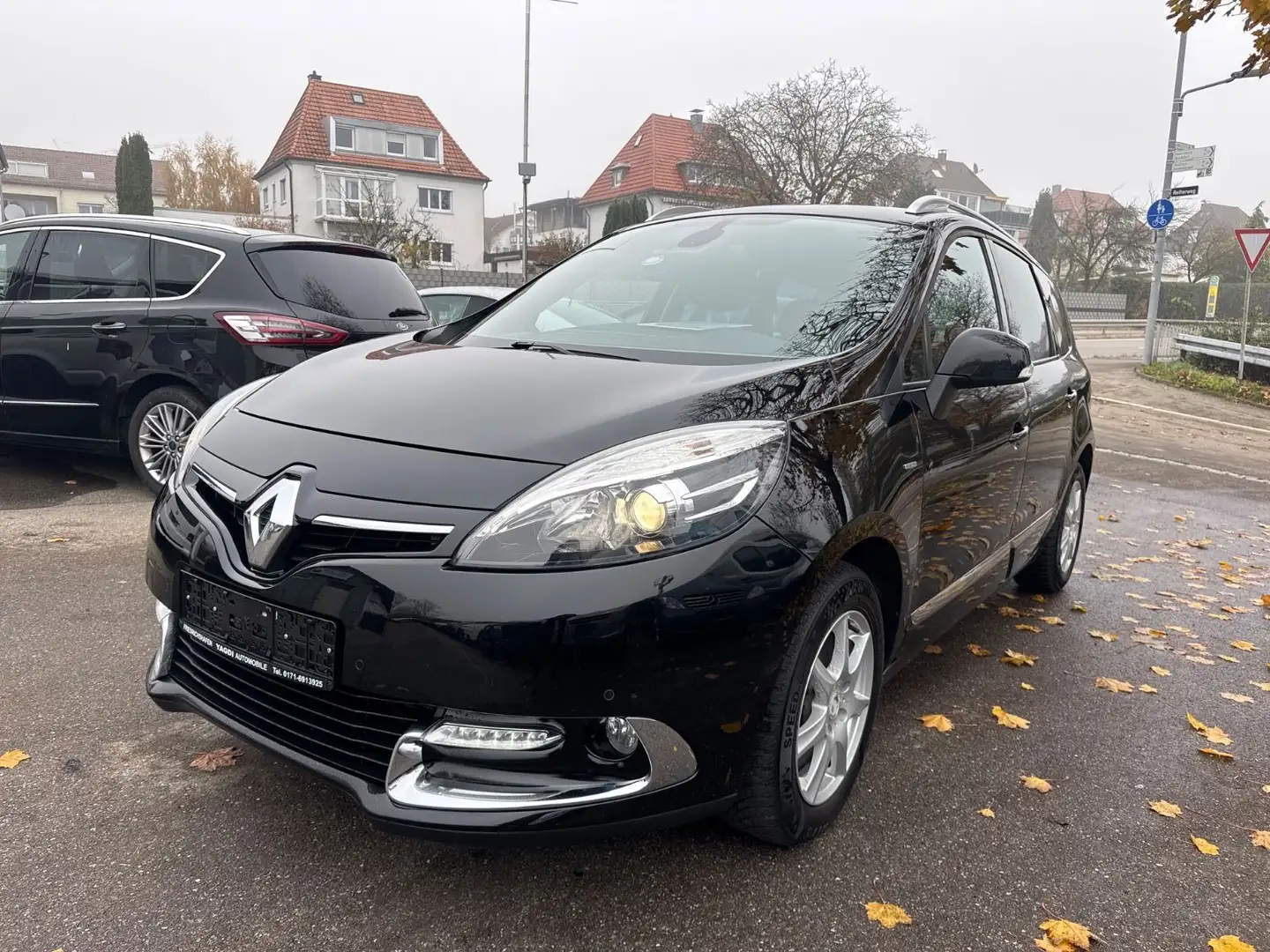 Renault Scenic III Grand BOSE Edition Schwarz - 1