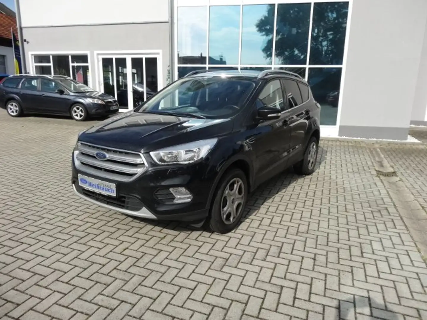 Ford Kuga Trend Schwarz - 2