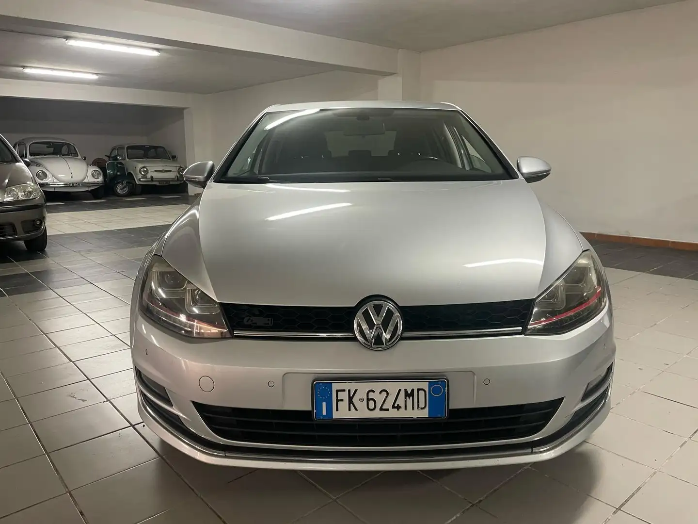Volkswagen Golf 5p 1.6 tdi Highline Executive 110cv dsg Gris - 2