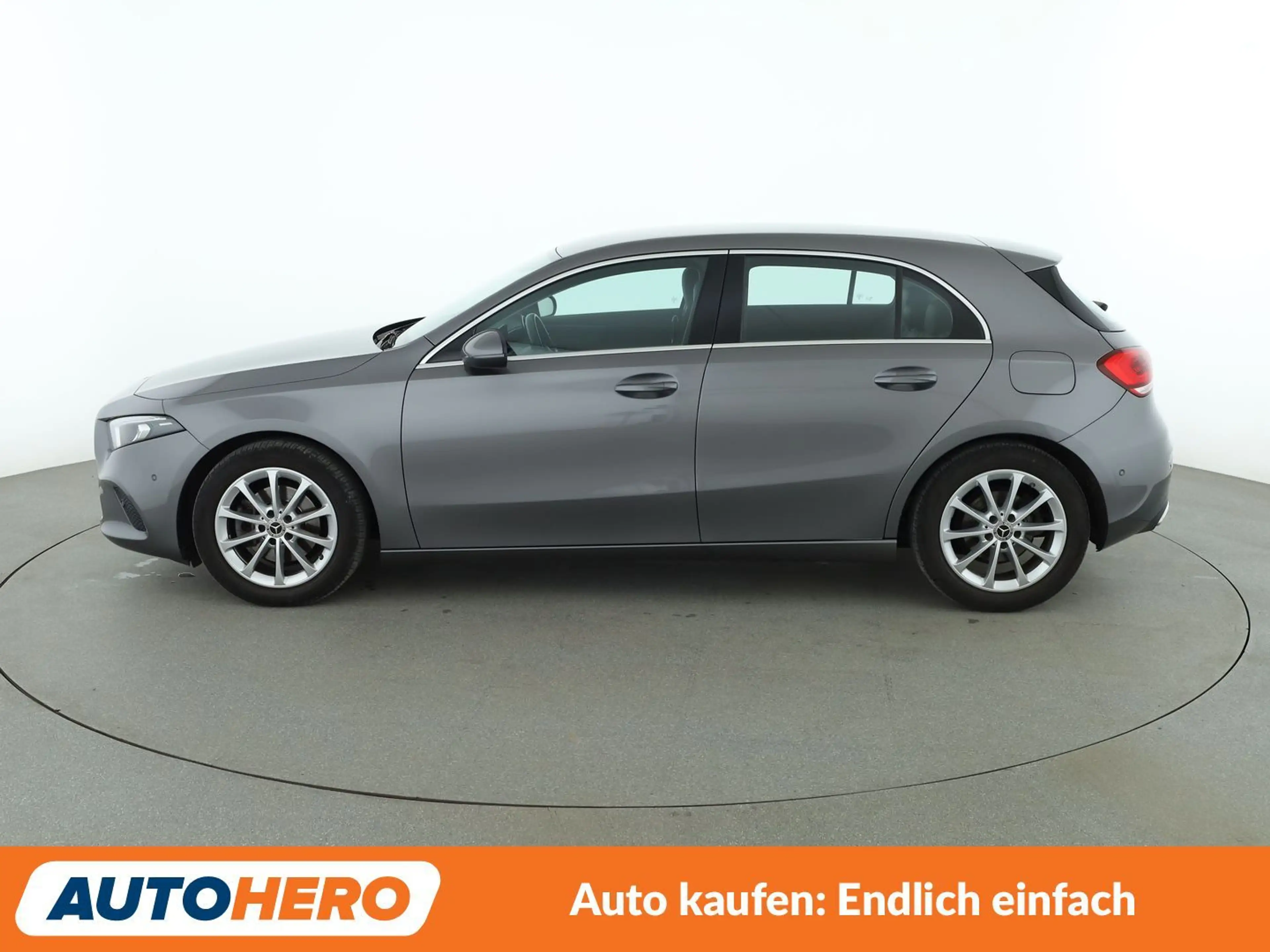 Mercedes-Benz A 200 Aut.*NAVI*VC*LED*CAM*TEMPO* — photo 3