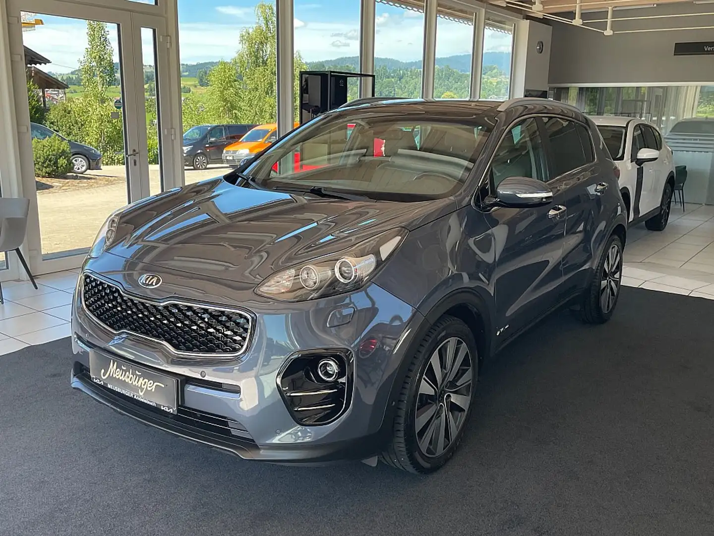 Kia Sportage 2,0 CRDI AWD Platin Aut. Bleu - 1