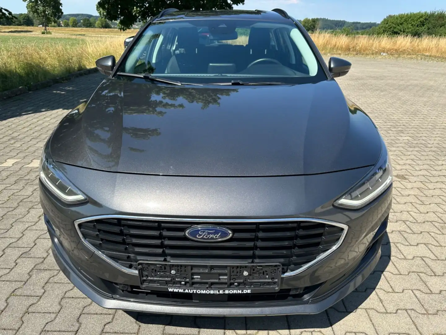 Ford Focus 1,5 EcoBlue 88kW Cool & Connect Turnier Grau - 2
