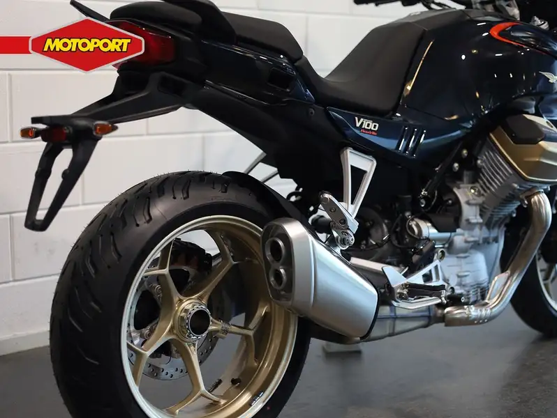 Moto Guzzi V 100 - foto 3